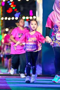 BIB: 16265
                            <button type="button" onclick="openModal(24689064)" class="btn btn-primary btn-sm float-right btn-popup" data-toggle="modal" data-target=".modal-high-quality">
                        <i class="fas fa-shopping-cart"></i> Add to Cart
                    </button>
                                            <button type="button" onclick="isThisMe(24689064, true)" class="btn btn-success btn-sm float-right btn-popup btn-isme hidden" data-toggle="tooltip" data-placement="bottom" title="นี่คือรูปของคุณใช่ไหม คลิกที่นี่เพื่อเอาเข้าอัลบั้ม">
                        <i class="fas fa-plus"></i> Add to album
                    </button>
                    <button type="button" onclick="isThisMe(24689064, false)" class="btn btn-warning btn-sm float-right btn-popup btn-isnotme hidden">
                        <i class="fas fa-ban"></i> Remove from album
                    </button>